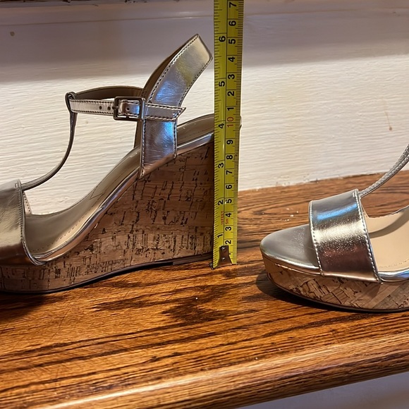 CHARLES by CHARLES DAVID womens wedge size 6 - Picture 6 of 7